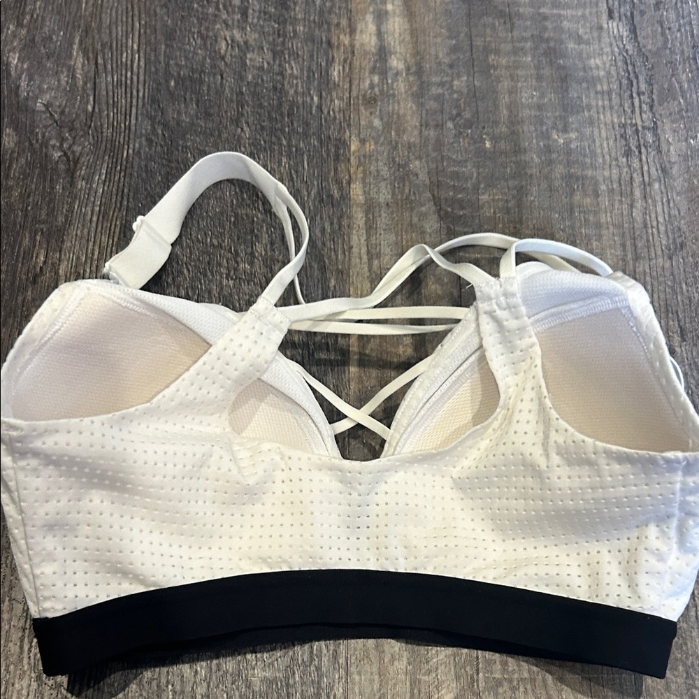 Victoria secret White Strappy Bra 32D - Picture 3 of 5